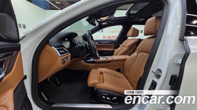 BMW 7 Series (G11) 740Li xDrive M Sport Package 2021 — фото 9