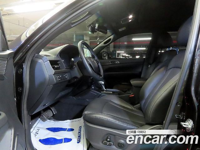 KG Mobility (SsangYong) Rexton Sports Khan Diesel 2.2 4WD Prestige 2024 — фото 6