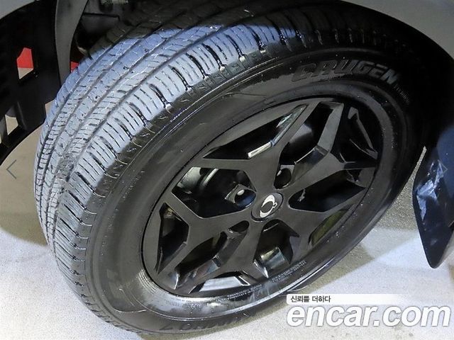 KG Mobility (SsangYong) Rexton Sports Khan Diesel 2.2 4WD Prestige 2024 — фото 24