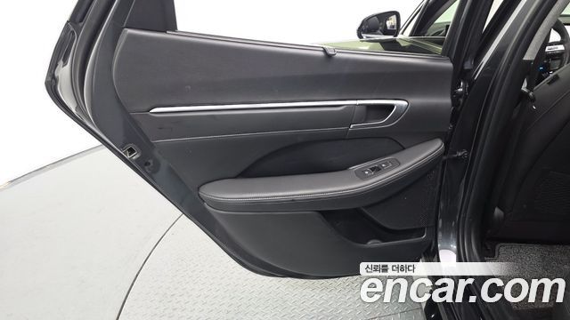 Hyundai Sonata The Edge (DN8) 2.0 Inspiration 2024 — фото 25