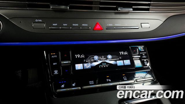 Hyundai Grandeur (IG) 3.3 Le Blanc 2023 — фото 30