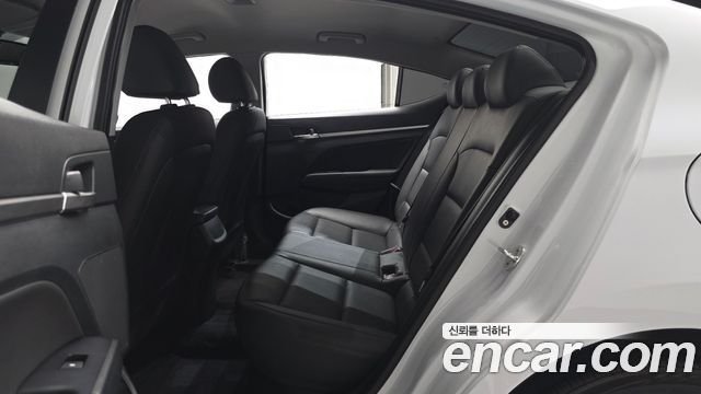 Hyundai Avante (AD) 1.6 Style 2019 — фото 12