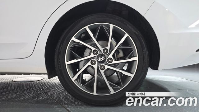 Hyundai Avante (AD) 1.6 Style 2019 — фото 21