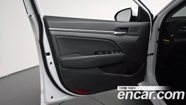 Hyundai Avante (AD) 1.6 Style 2019 — фото 24