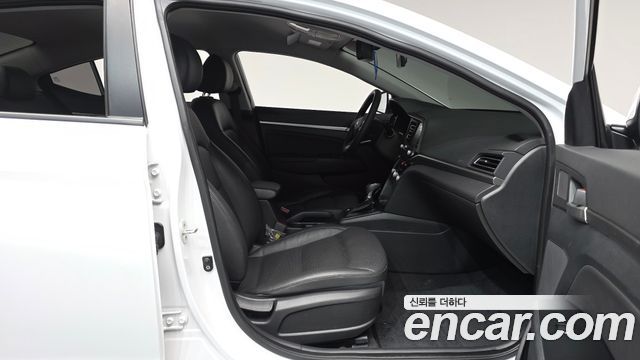 Hyundai Avante (AD) 1.6 Style 2019 — фото 26