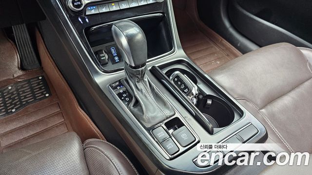 Hyundai Grandeur (IG) 2.4 Premium Special 2018 — фото 9