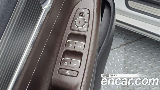 Hyundai Grandeur (IG) 2.4 Premium Special 2018 — фото 18