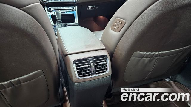 Hyundai Grandeur (IG) 2.4 Premium Special 2018 — фото 30