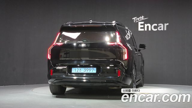 Kia EV9 Long Range 4WD GT Line 2024 — фото 4