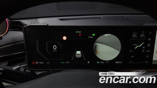 Kia EV9 Long Range 4WD GT Line 2024 — фото 8