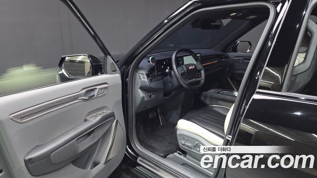 Kia EV9 Long Range 4WD GT Line 2024 — фото 10