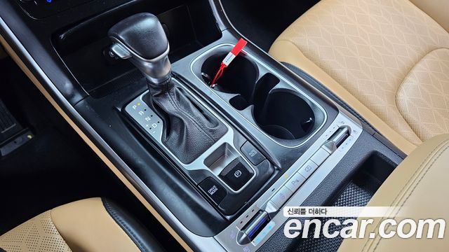 Kia Carnival (IV) Gasoline 9-Seater Prestige 2023 — фото 9