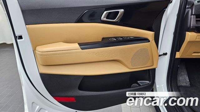 Kia Carnival (IV) Gasoline 9-Seater Prestige 2023 — фото 24