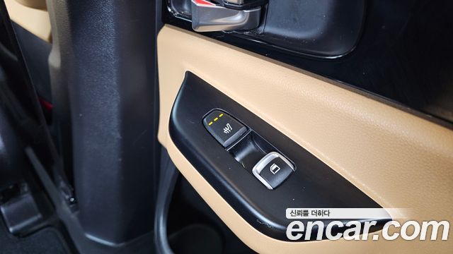 Kia Carnival (IV) Gasoline 9-Seater Prestige 2023 — фото 28