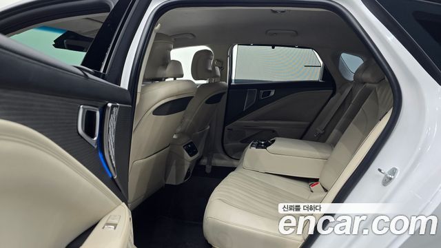 Kia K8 3.5 Gasoline 4WD Signature 2025 — фото 12