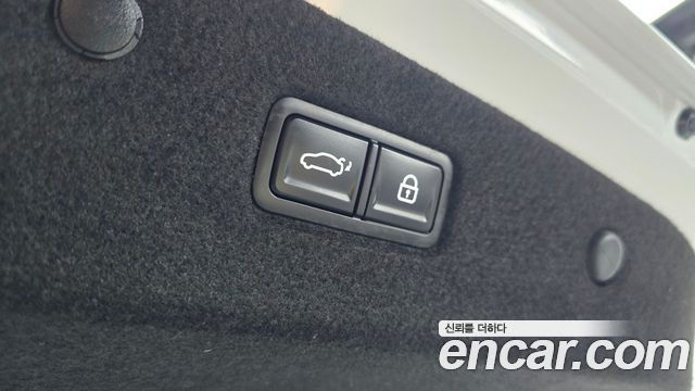 Kia K8 3.5 Gasoline 4WD Signature 2025 — фото 19