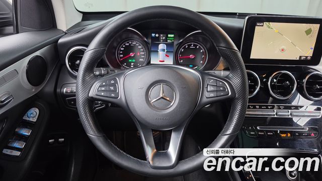 Mercedes-Benz GLC-Class (X253) GLC350e 4MATIC Premium 2019 — фото 13