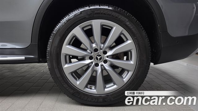 Mercedes-Benz GLC-Class (X253) GLC350e 4MATIC Premium 2019 — фото 21