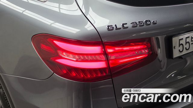 Mercedes-Benz GLC-Class (X253) GLC350e 4MATIC Premium 2019 — фото 23
