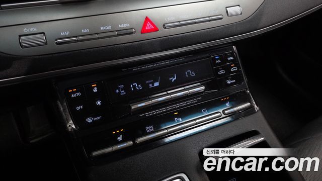 Hyundai Grandeur (IG) 2.5 Premium 2020 — фото 17