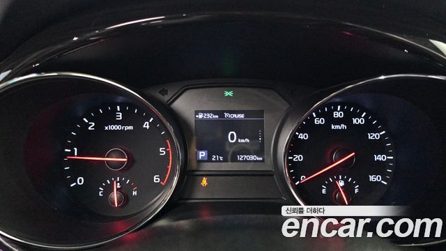 Kia Carnival 11-Seater Prestige 2019 — фото 8