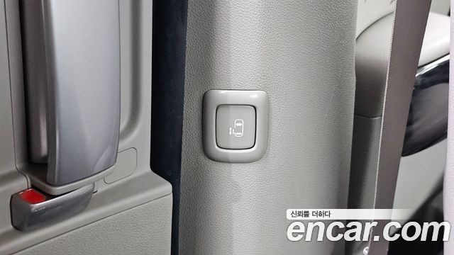 Kia Carnival 11-Seater Prestige 2019 — фото 28
