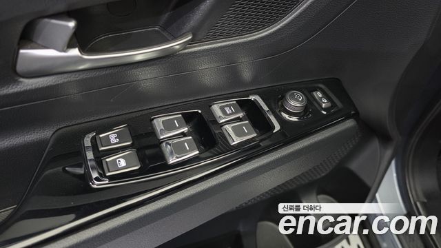 KG Mobility (SsangYong) Beautiful Korando Gasoline 1.5 2WD C5 Plus 2020 — фото 16