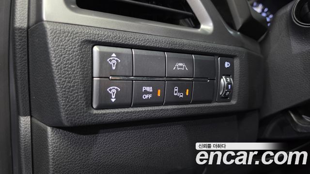 KG Mobility (SsangYong) Beautiful Korando Gasoline 1.5 2WD C5 Plus 2020 — фото 18