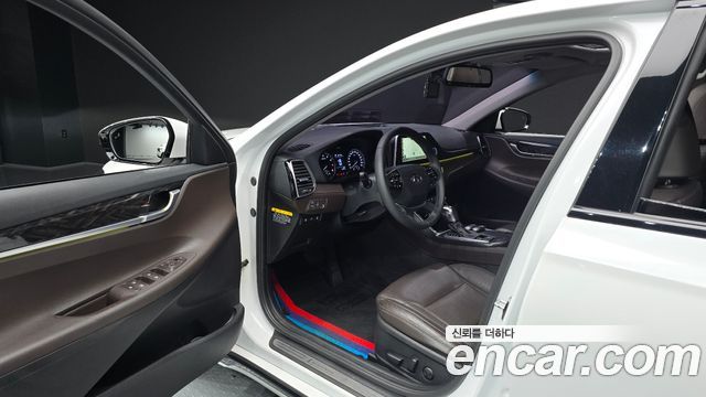 Hyundai Grandeur (IG) 2.4 Premium 2018 — фото 10