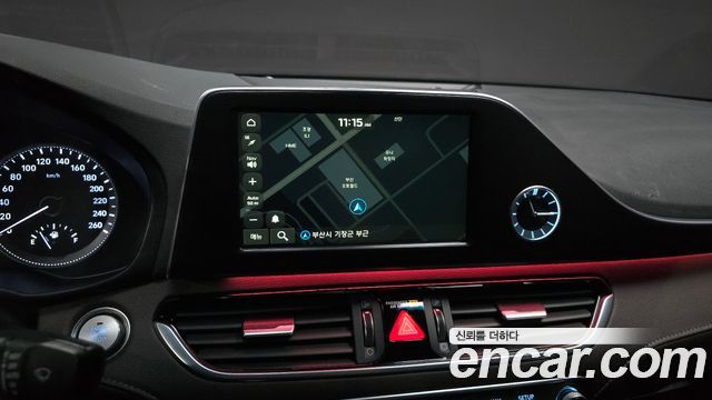 Hyundai Grandeur (IG) 2.4 Premium 2018 — фото 17