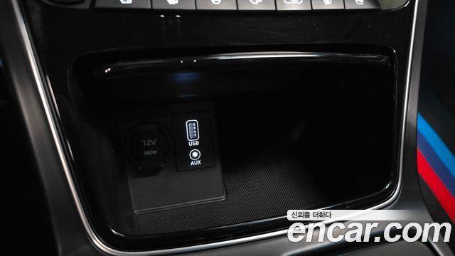 Hyundai Grandeur (IG) 2.4 Premium 2018 — фото 19