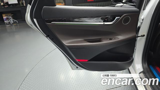 Hyundai Grandeur (IG) 2.4 Premium 2018 — фото 25