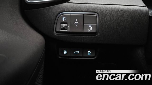 Hyundai Grandeur (IG) 2.4 Premium 2018 — фото 27