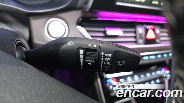 Hyundai Grandeur (IG) 2.4 Premium 2018 — фото 32