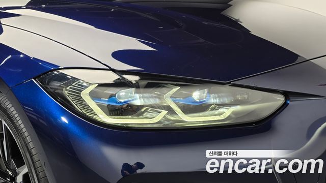 BMW i4 M50 Pro First Edition 2022 — фото 22