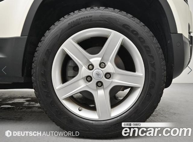 Land Rover Defender (L663) 110 D240 SE 2020 — фото 5