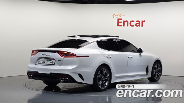 Kia Stinger 2.0 Turbo AWD Platinum 2018 — фото 2