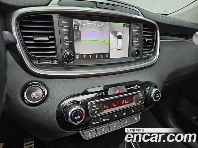 Kia Sorento Diesel 2.2 2WD Master Special 2020 — фото 10