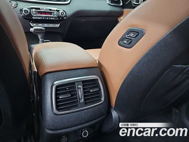 Kia Sorento Diesel 2.2 2WD Master Special 2020 — фото 18