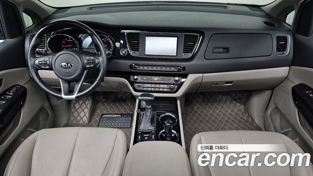 Kia Carnival Gasoline 9-Seater Noblesse Special 2019 — фото 7