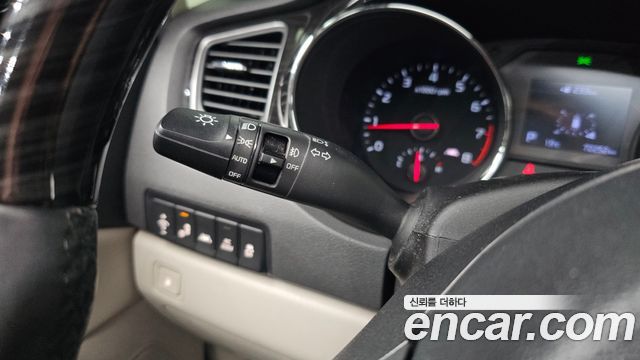 Kia Carnival Gasoline 9-Seater Noblesse Special 2019 — фото 18