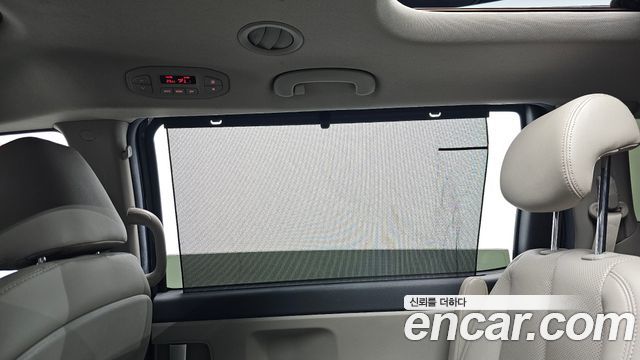 Kia Carnival Gasoline 9-Seater Noblesse Special 2019 — фото 30