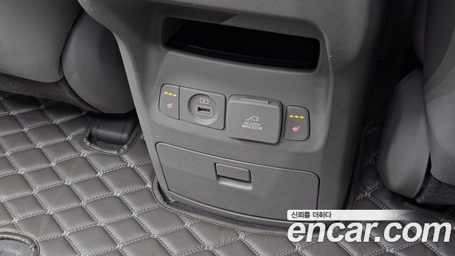 Kia Carnival Gasoline 9-Seater Noblesse Special 2019 — фото 31