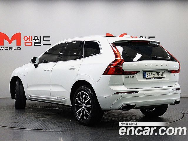 Volvo XC60 (II) T8 Inscription 2021 — фото 2