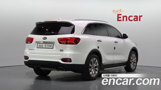 Kia Sorento Diesel 2.2 4WD Noblesse Special 2019 — фото 2