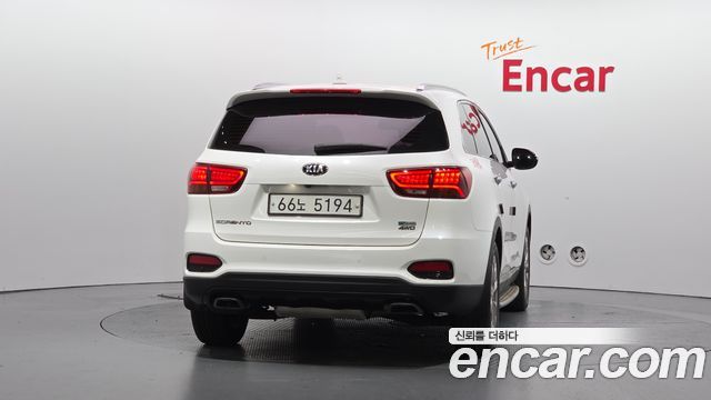 Kia Sorento Diesel 2.2 4WD Noblesse Special 2019 — фото 4