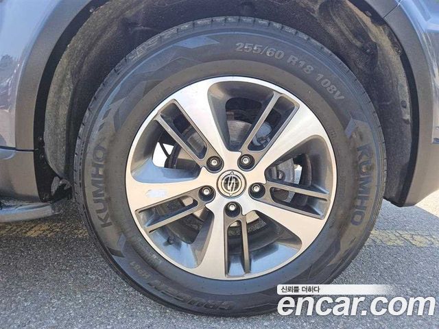 KG Mobility (SsangYong) Rexton W 2.2 4WD RX7 Luxury 2016 — фото 5
