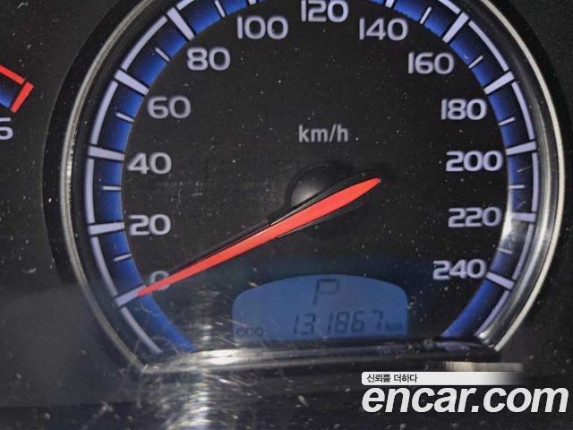 KG Mobility (SsangYong) Rexton W 2.2 4WD RX7 Luxury 2016 — фото 8