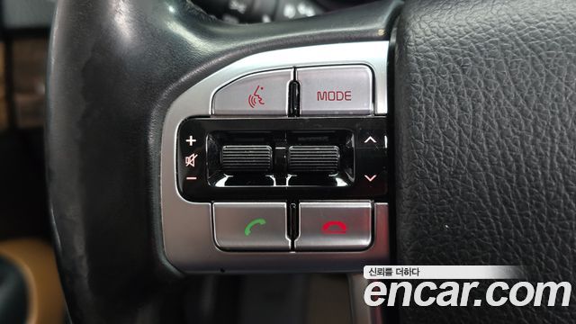 Kia Mohave Diesel 3.0 4WD President 2018 — фото 18