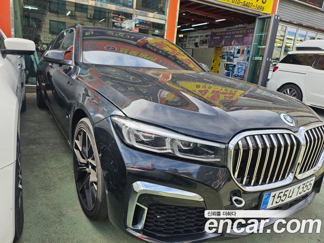 BMW 7 Series (F01) 750Li 2013 — фото 3